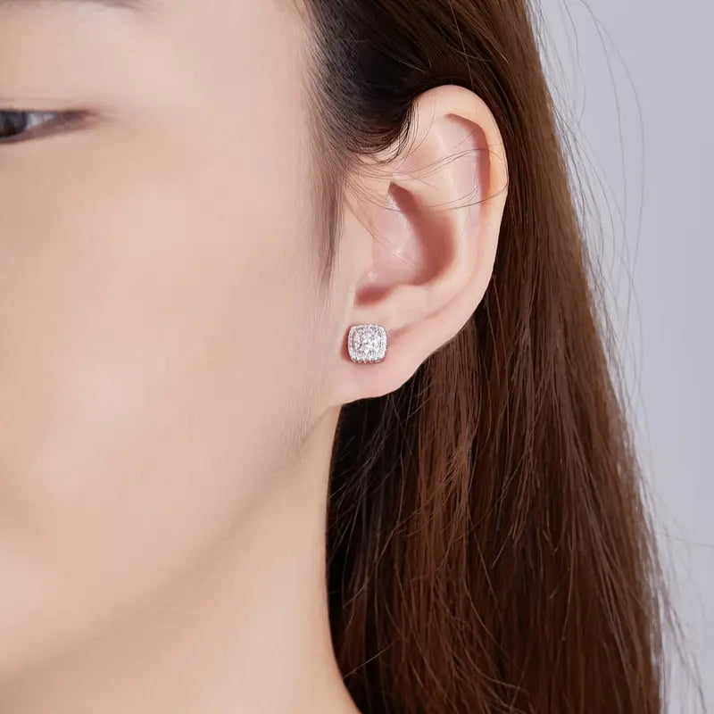 1 Pair Of 925 Sterling Silvery 0.84 Carat Moisanite Square Stud Earrings, Perfect for Ladies, Perfect for Thanksgiving, s, Holiday Gifts, with A Beautiful Gift Box, for women