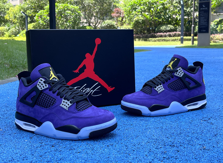 Air Jordan 4 Retro